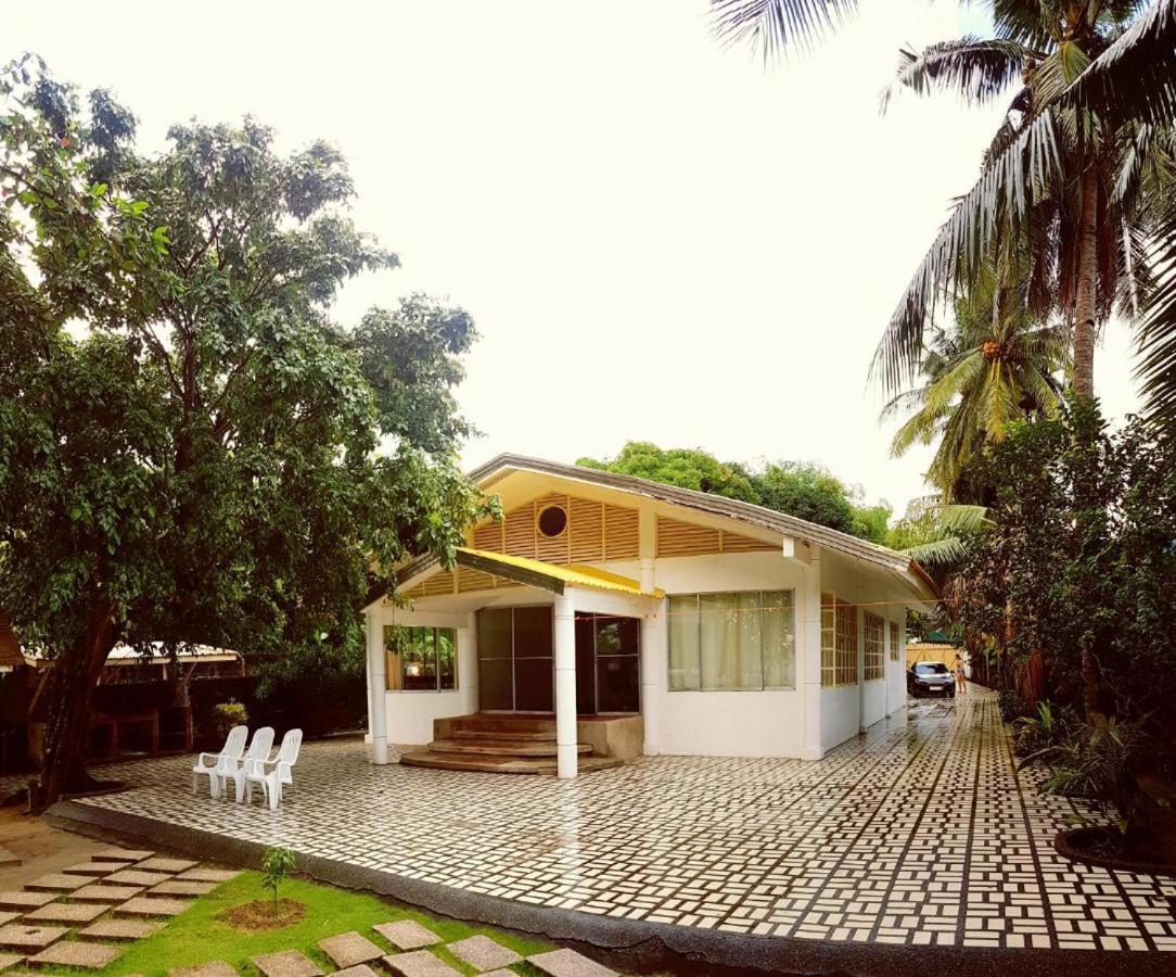 White House, Batangas Villa Lian Exterior foto