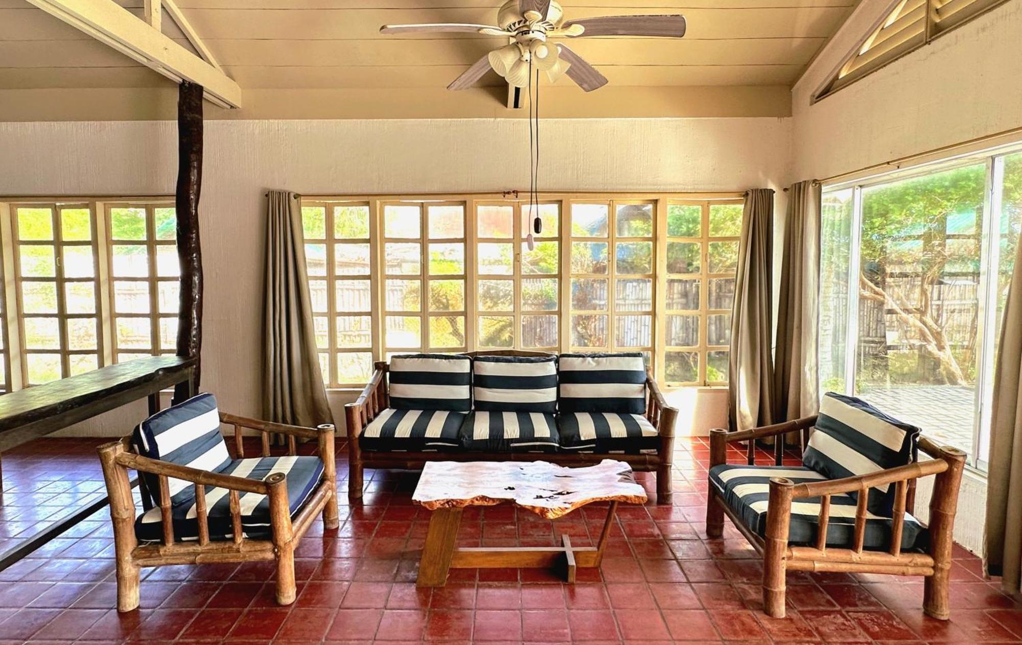 White House, Batangas Villa Lian Exterior foto